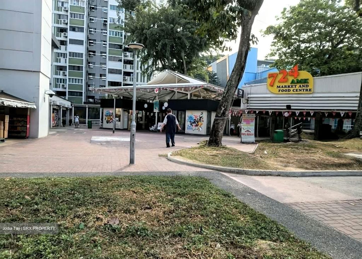 Ang Mo Kio Avenue 6 (D20), Retail #608328231